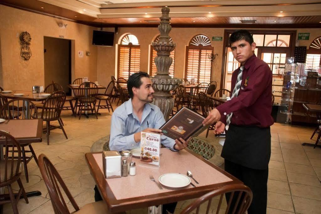 Hotel Villa Del Sol Ciudad Juarez Dış mekan fotoğraf